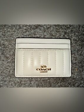 Coach Cream Quilted Leather Card Holder with Gold Logo